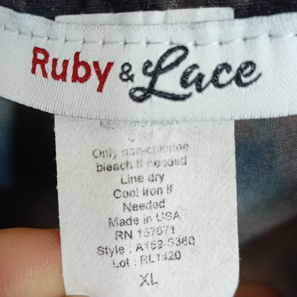 🟢3oz (245) Ruby & lace cropped short sleeve tee - Picture 3 of 6